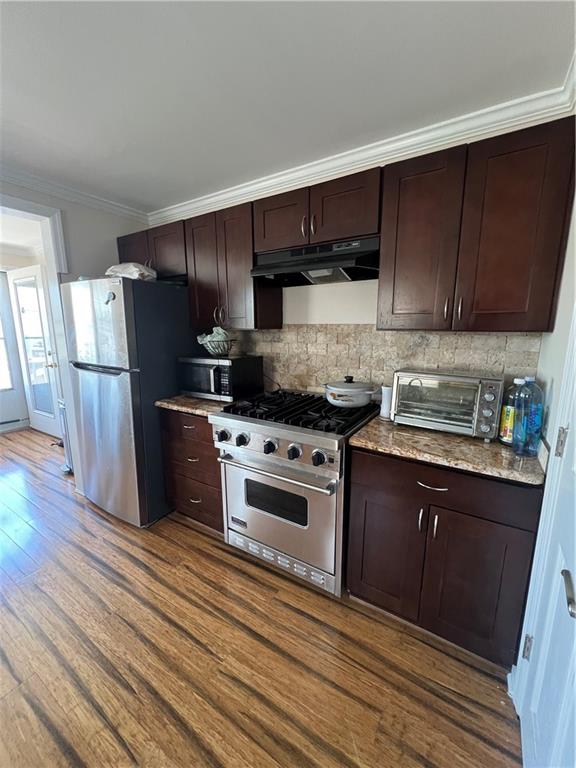 254 Arthur Street Out of NYC Freeport NY 11520
