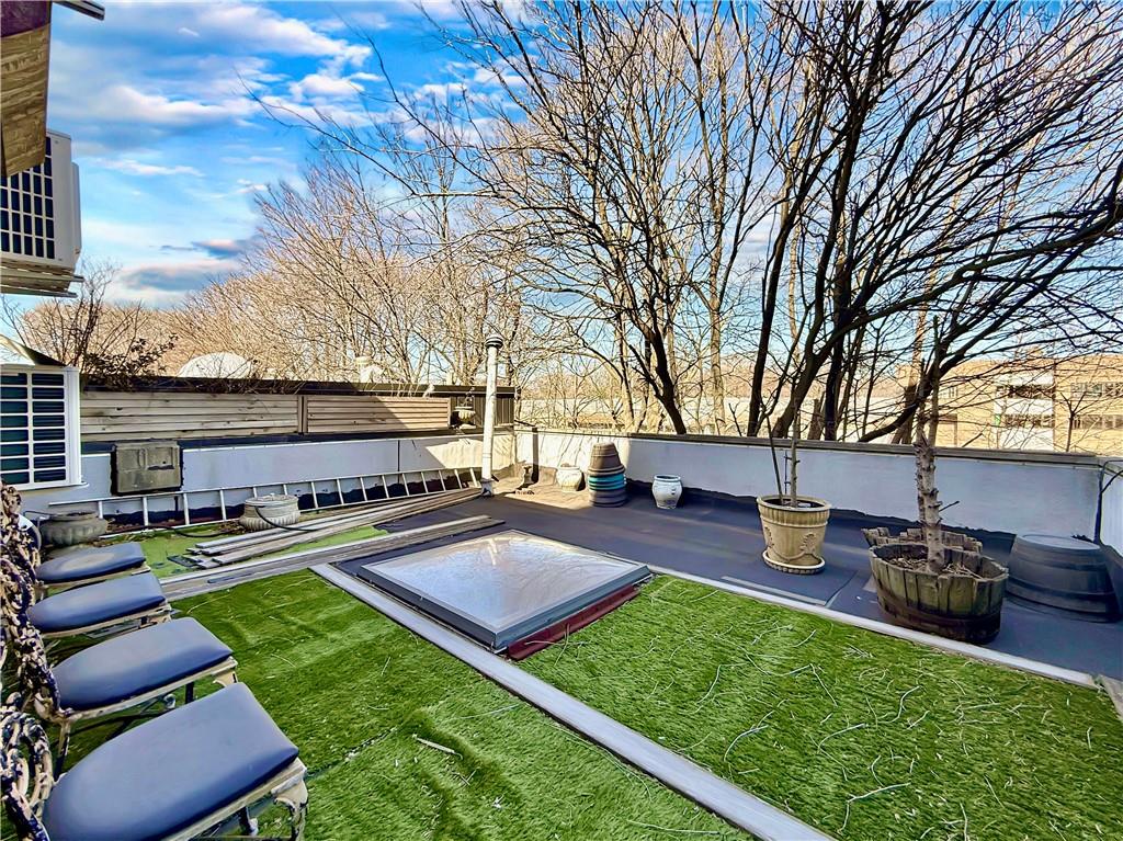 821 39th Street Sunset Park Brooklyn NY 11232