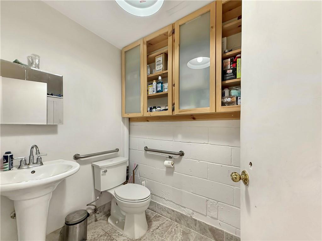 821 39th Street Sunset Park Brooklyn NY 11232