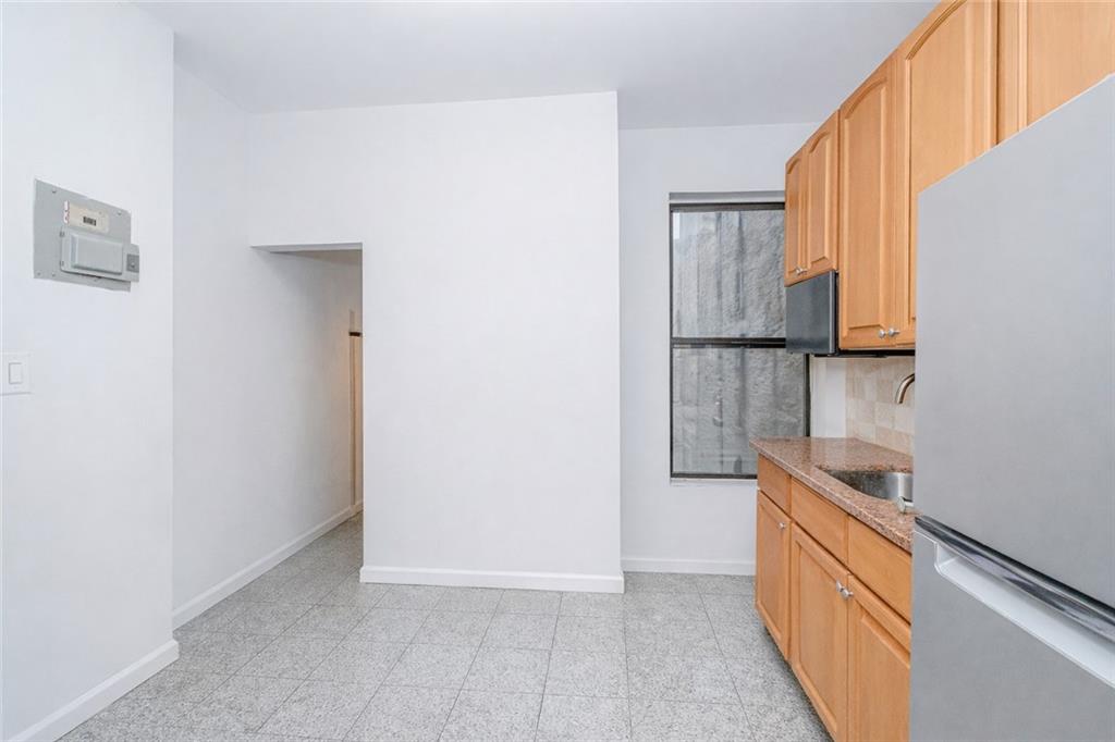 566 7th Street Park Slope Brooklyn NY 11215