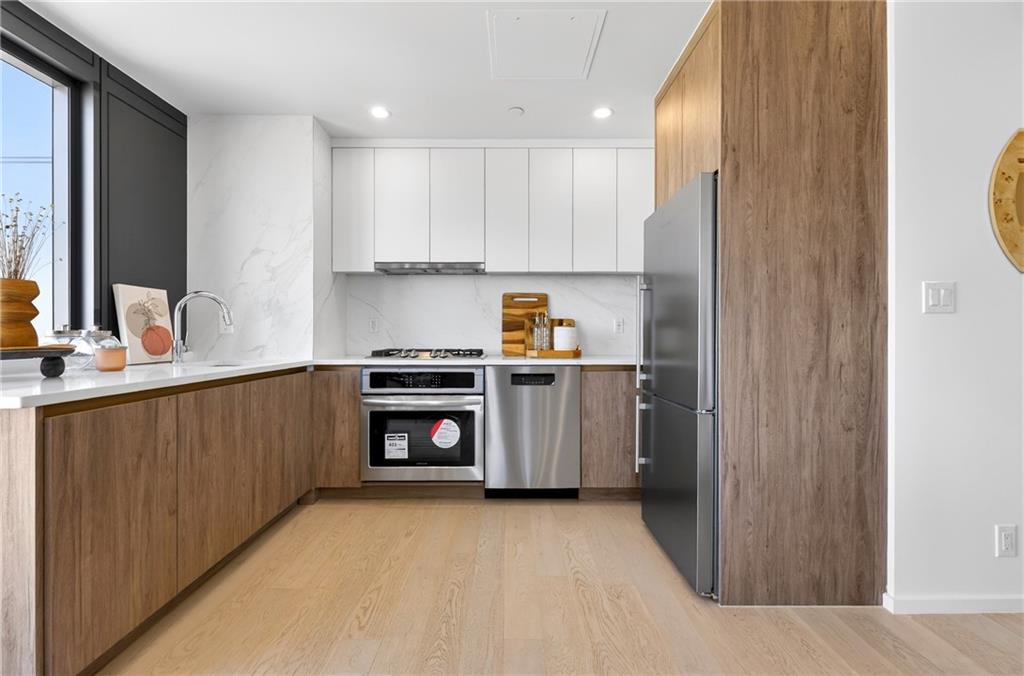 2286 Cropsey Avenue Bensonhurst Brooklyn NY 11214