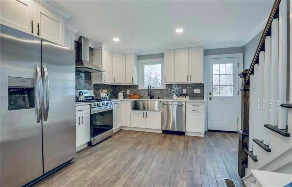 498 Famers Avenue Out of NYC Bellmore NY 11710