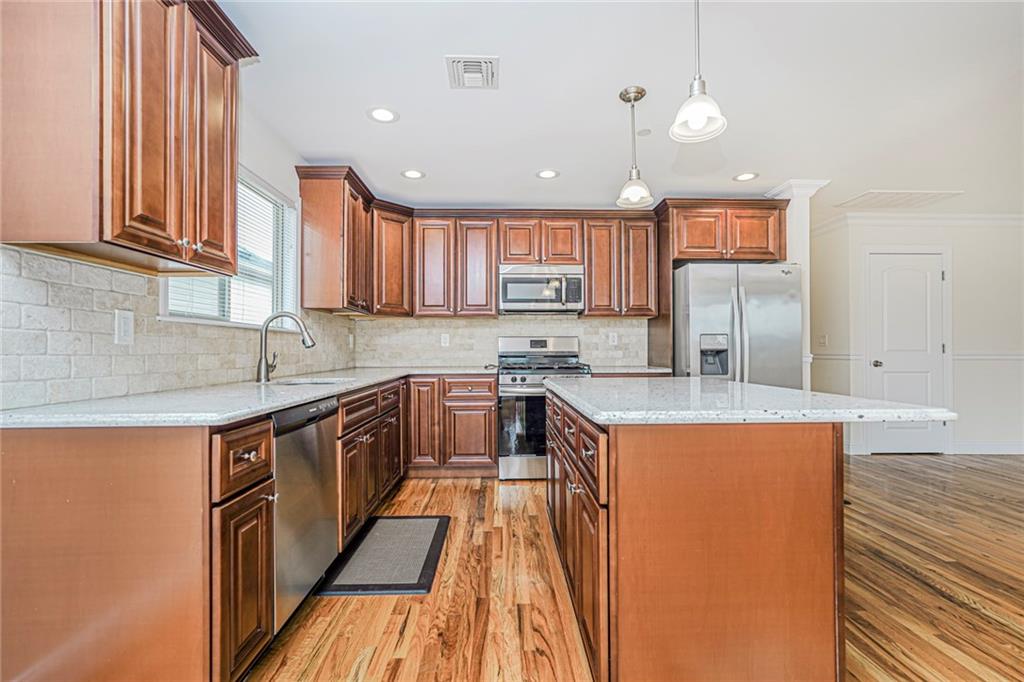 15 Androvette Avenue Huguenot Staten Island NY 10312