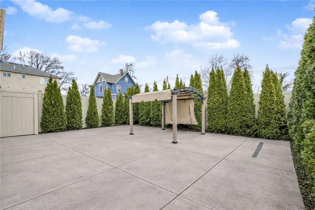 15 Androvette Avenue Huguenot Staten Island NY 10312