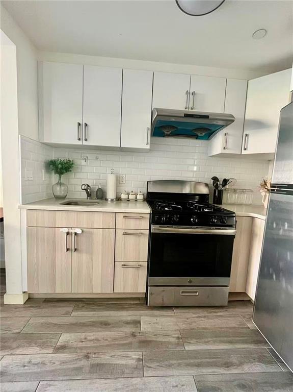 869 57th Street Borough Park Brooklyn NY 11220