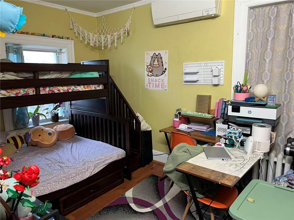 4131 Hampton Street Elmhurst Elmhurst NY 11373