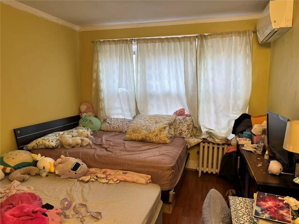 4131 Hampton Street Elmhurst Elmhurst NY 11373