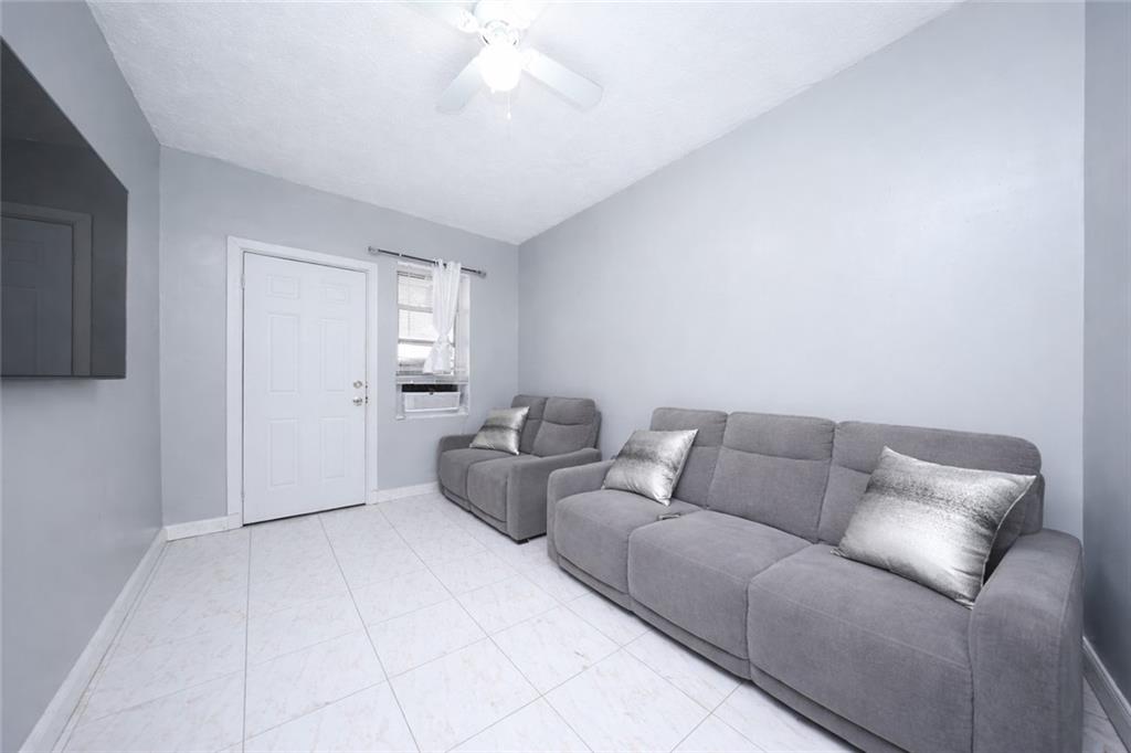 7208 New Utrecht Avenue Bensonhurst Brooklyn NY 11228