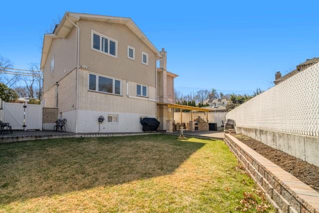 35 Cattaraugus Street Sunnyside Staten Island NY 10301