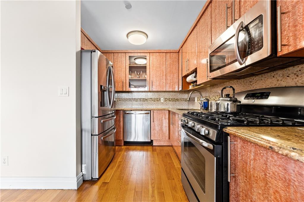 2805 Ocean Parkway Brighton Beach Brooklyn NY 11235