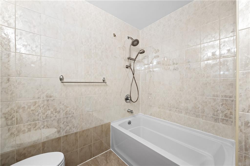 2805 Ocean Parkway Brighton Beach Brooklyn NY 11235