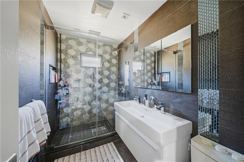 2221 East 21st Street Sheepshead Bay Brooklyn NY 11229