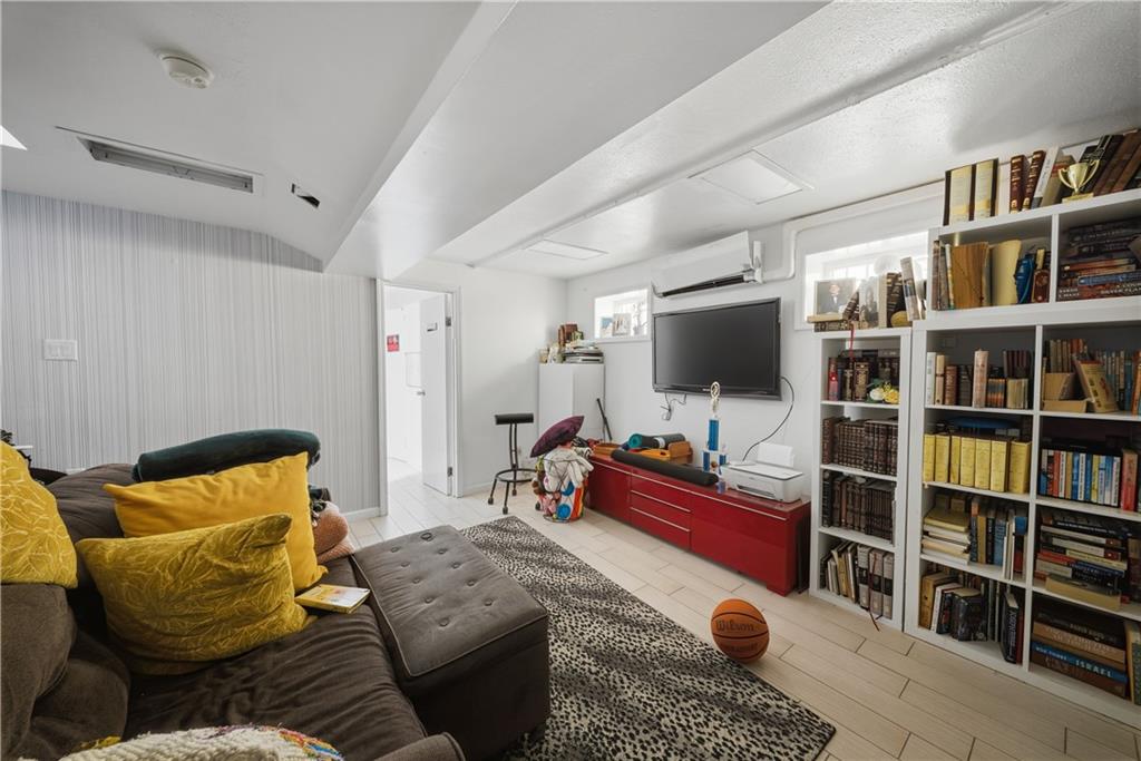 2221 East 21st Street Sheepshead Bay Brooklyn NY 11229