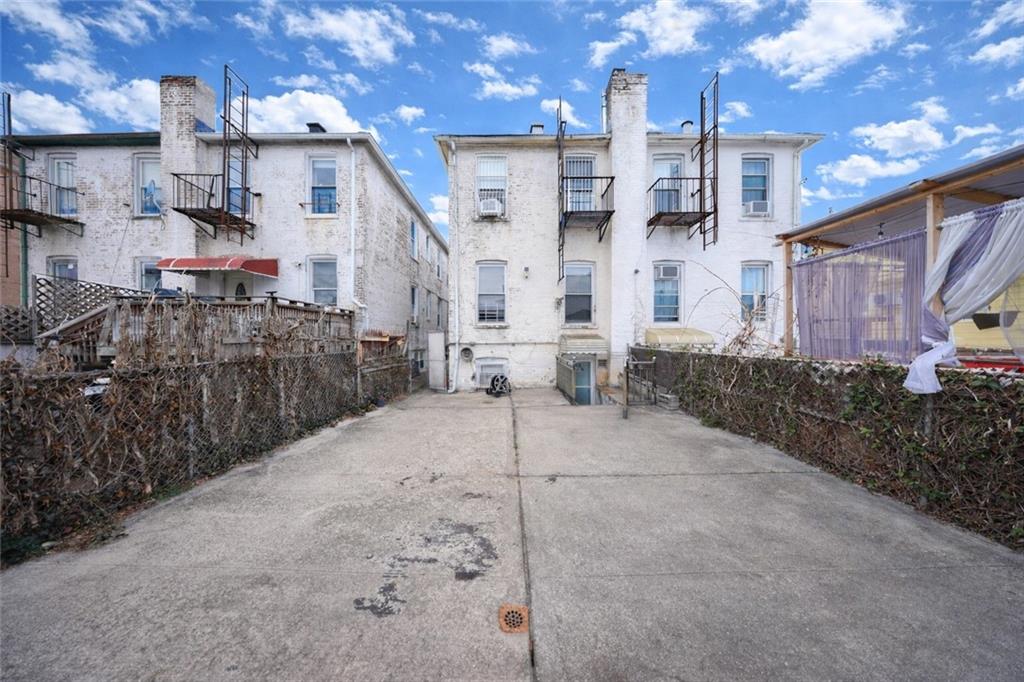 452 Avenue Y Gravesend Brooklyn NY 11223