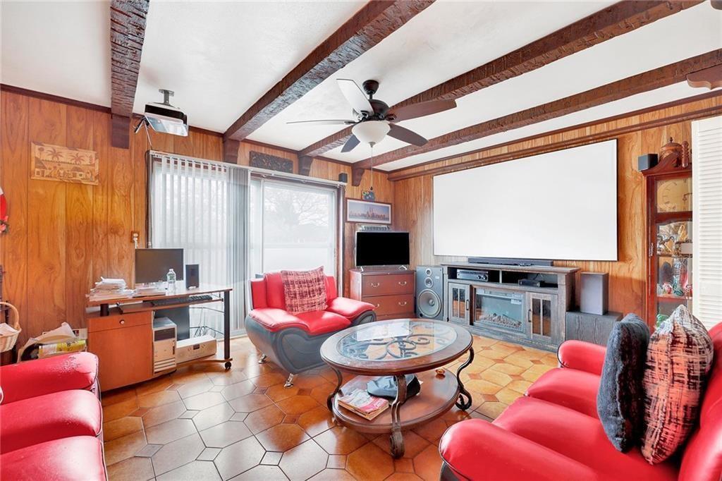 1018 East 81Th Street Canarsie Brooklyn NY 11236