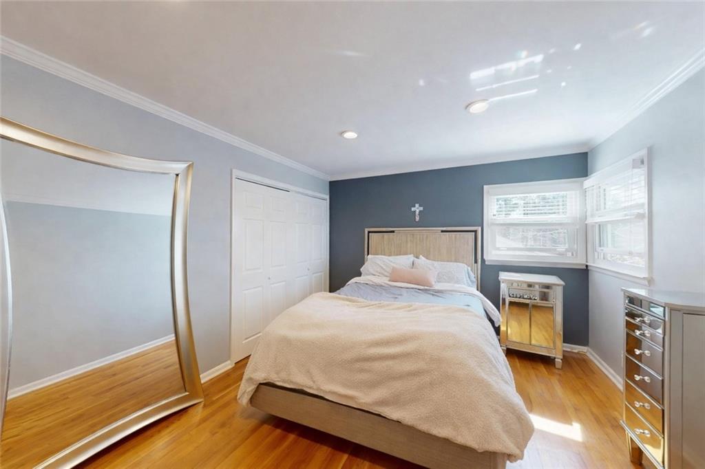 57 Richfield Street Out of NYC Long Island NY 11803