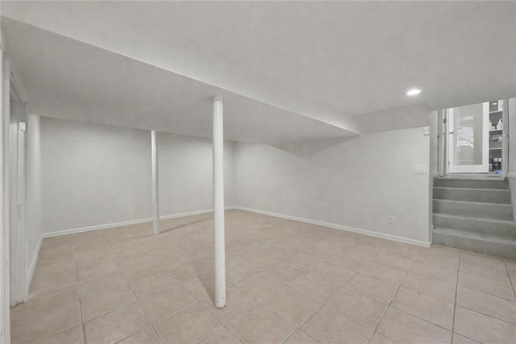 57 Richfield Street Out of NYC Long Island NY 11803