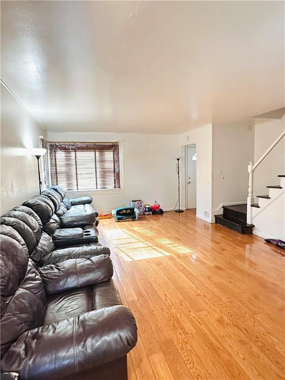 6715 215th Street Oakland Gardens Oakland Gardens NY 11364