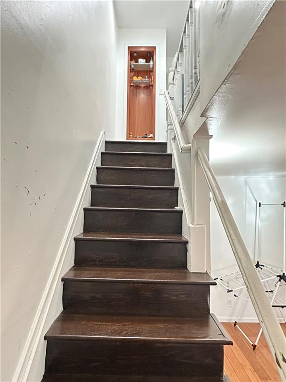 6715 215th Street Oakland Gardens Oakland Gardens NY 11364