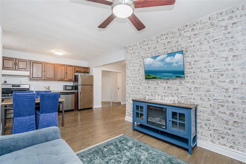 3235 Emmons Avenue Sheepshead Bay Brooklyn NY 11235