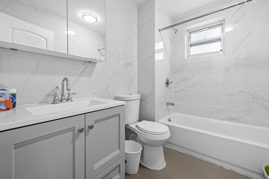 202 Bay 34th Street Bath Beach Brooklyn NY 11214