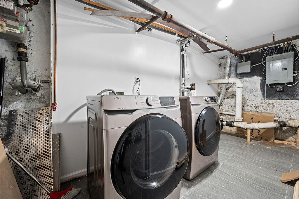 202 Bay 34th Street Bath Beach Brooklyn NY 11214