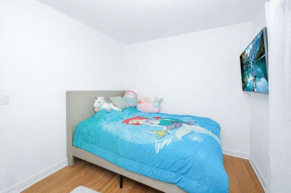 327 Bedford Avenue Grant City Staten Island NY 10306