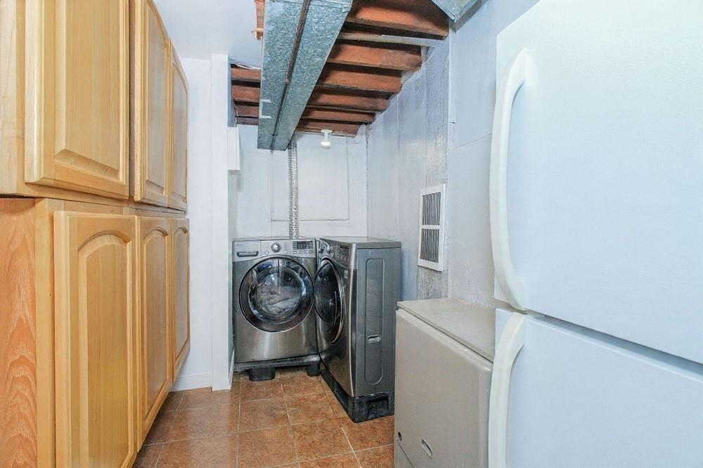 327 Bedford Avenue Grant City Staten Island NY 10306