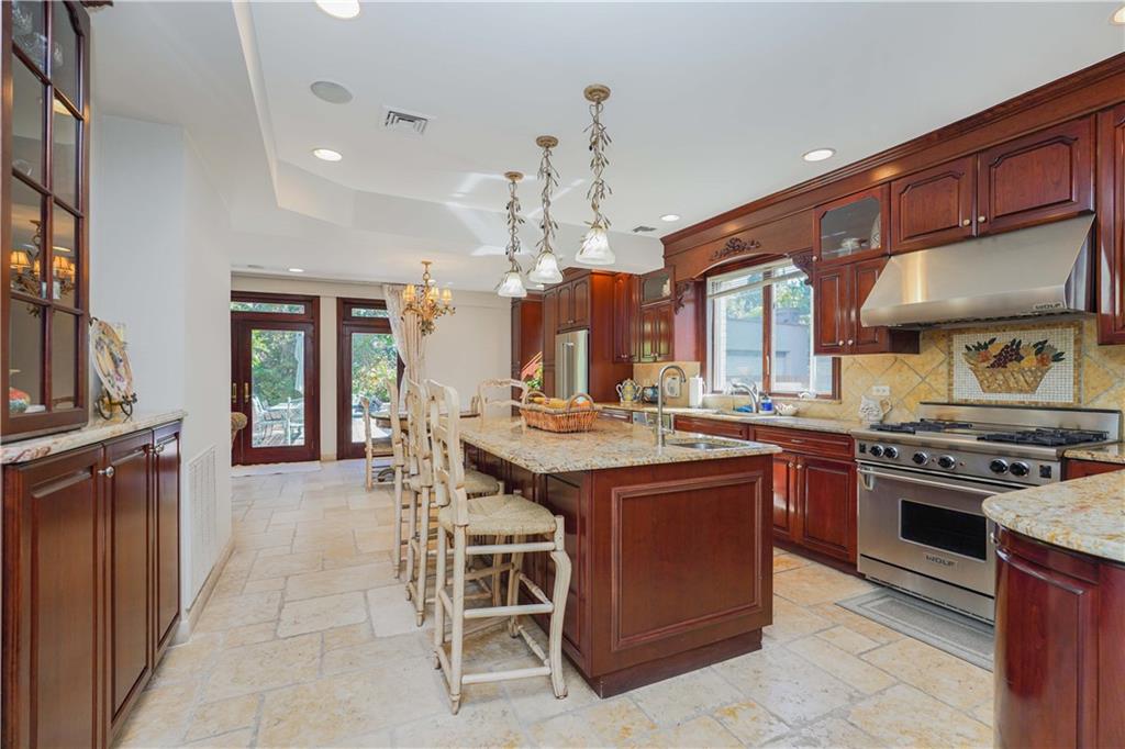 2233 East 72nd Street Bergen Beach Brooklyn NY 11234