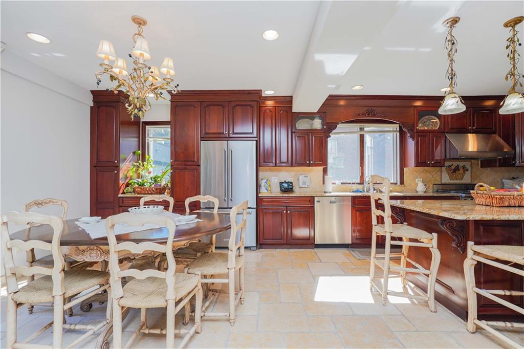 2233 East 72nd Street Bergen Beach Brooklyn NY 11234