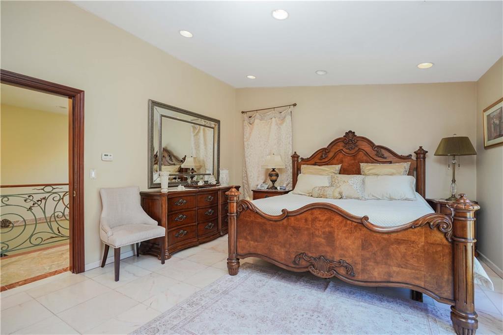 2233 East 72nd Street Bergen Beach Brooklyn NY 11234