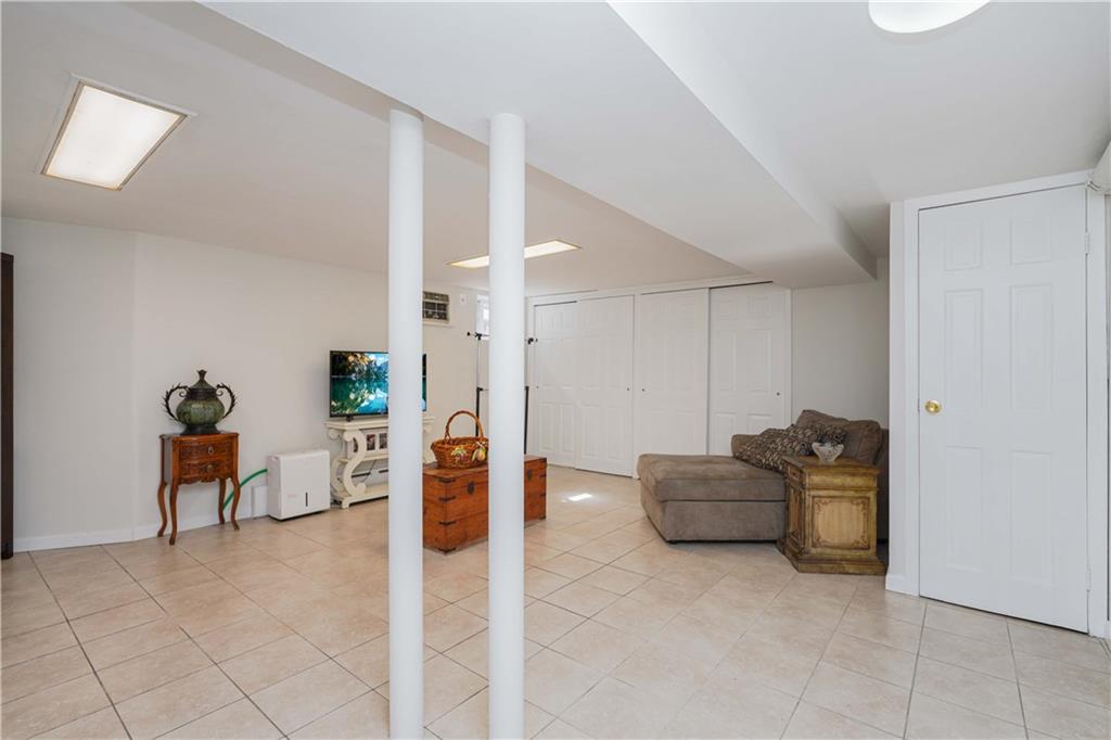 2233 East 72nd Street Bergen Beach Brooklyn NY 11234