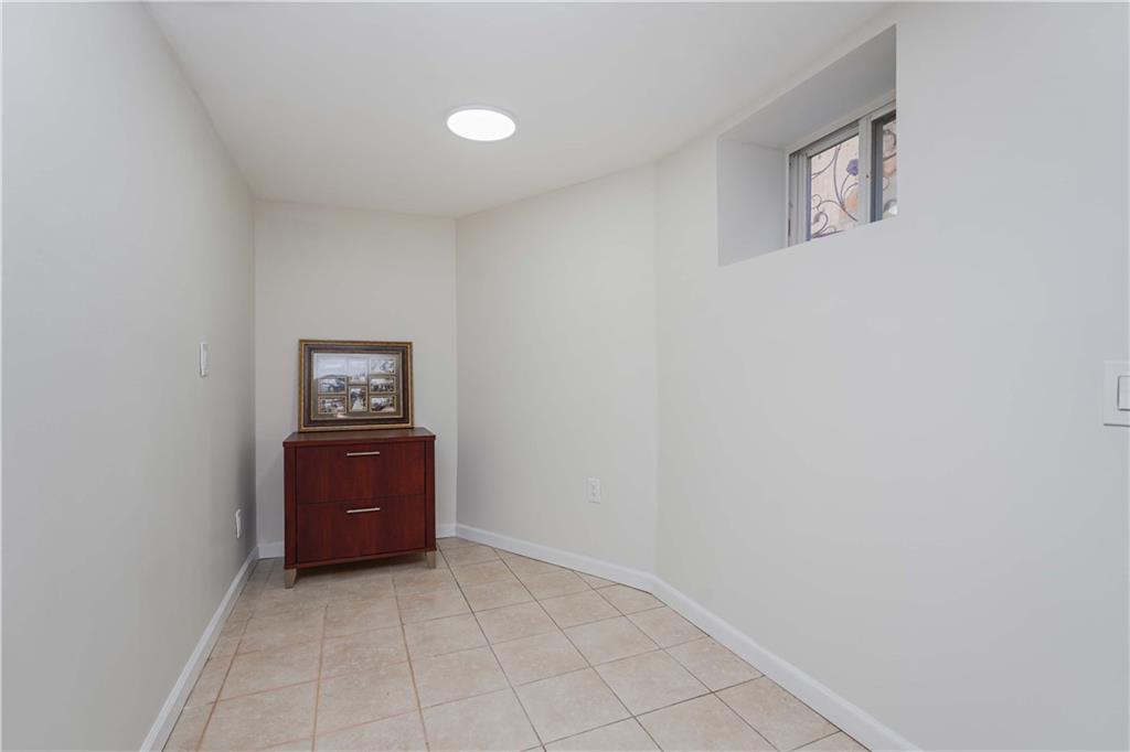 2233 East 72nd Street Bergen Beach Brooklyn NY 11234