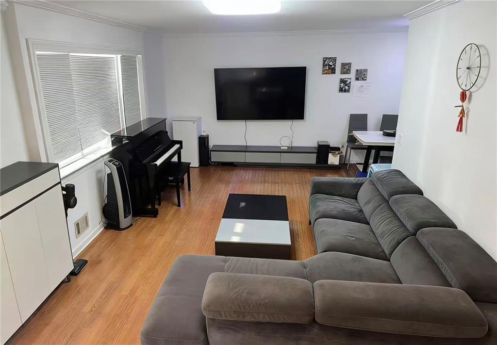 523 East Willow Road Westerleigh Staten Island NY 10314