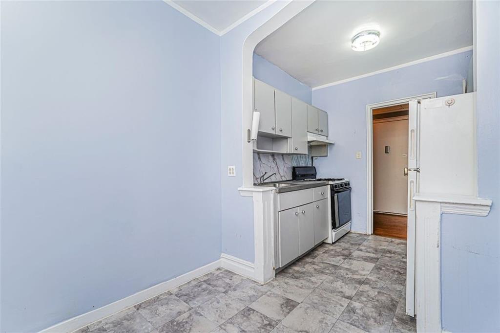 100 P Avenue Bensonhurst Brooklyn NY 11204