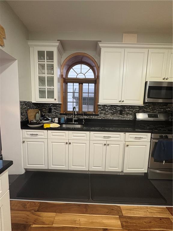 7816 14th Avenue Bensonhurst Brooklyn NY 11228
