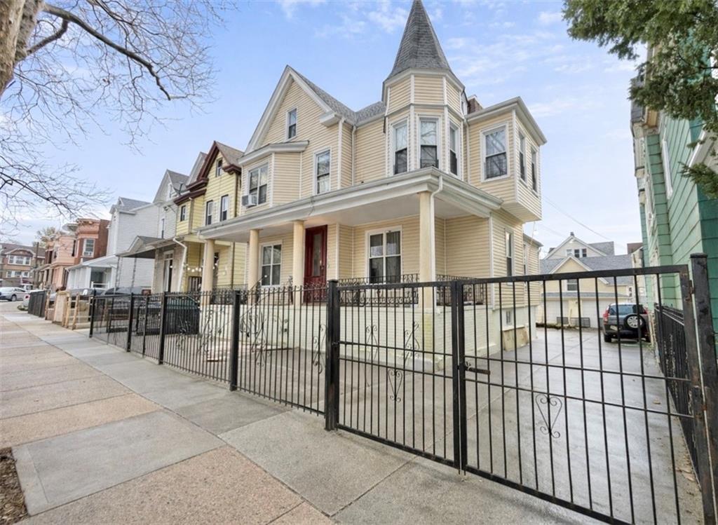 25 Schenck Avenue East New York Brooklyn NY 11207