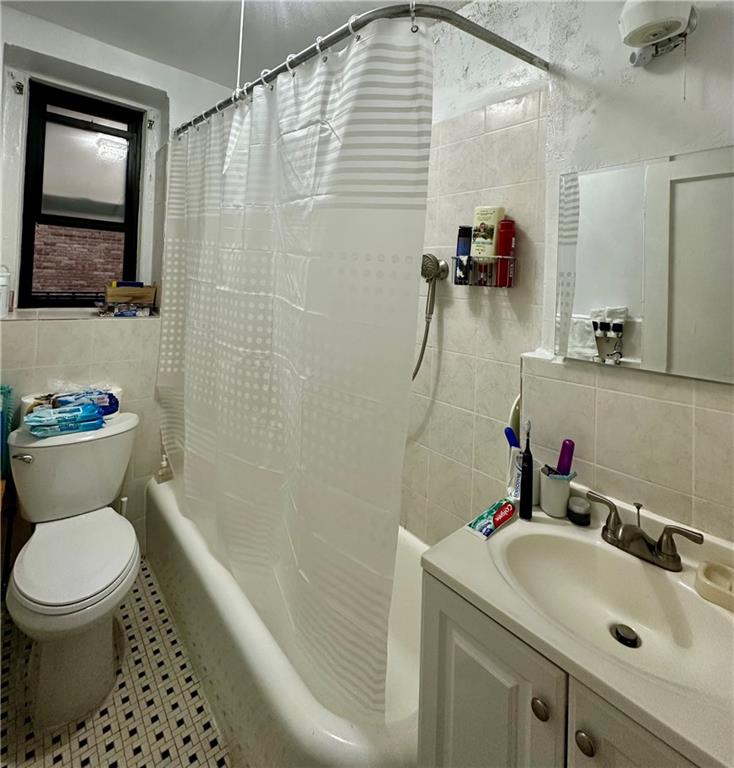 1289 East 19th Street Midwood Brooklyn NY 11230