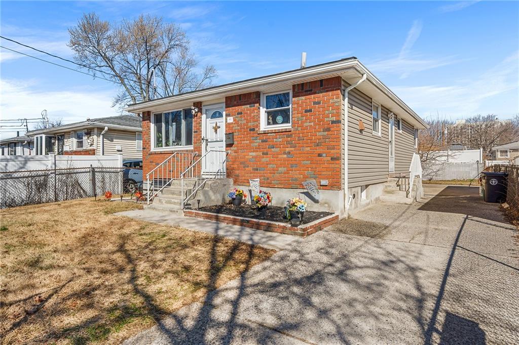 183 Arlington Place Mariner's Harbor Staten Island NY 10303