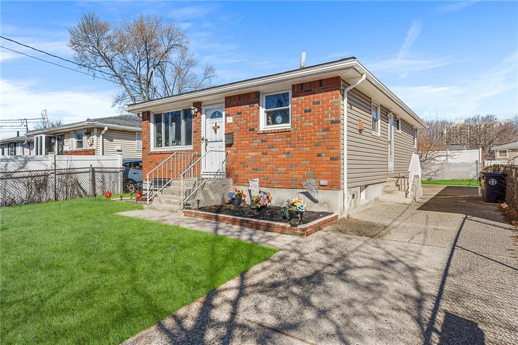 183 Arlington Place Mariner's Harbor Staten Island NY 10303