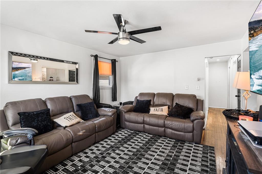 183 Arlington Place Mariner's Harbor Staten Island NY 10303