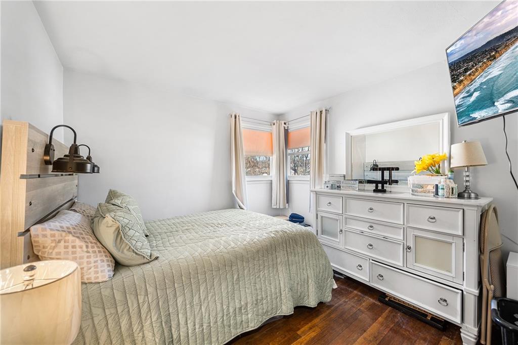 183 Arlington Place Mariner's Harbor Staten Island NY 10303