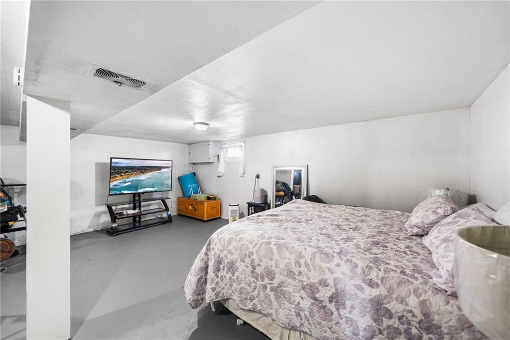 183 Arlington Place Mariner's Harbor Staten Island NY 10303