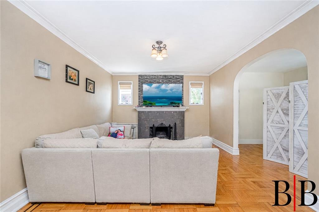 69 Crystal Avenue Westerleigh Staten Island NY 10302