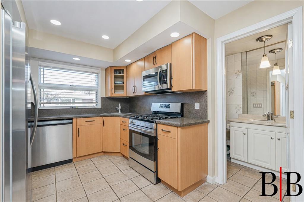 69 Crystal Avenue Westerleigh Staten Island NY 10302