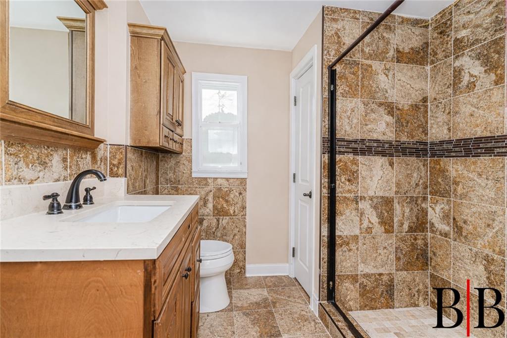 69 Crystal Avenue Westerleigh Staten Island NY 10302