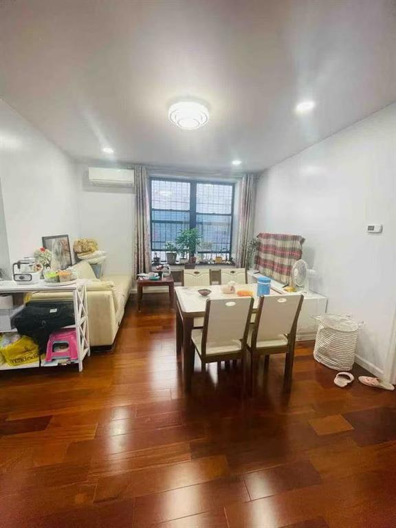 1653 West 7th Street Bensonhurst Brooklyn NY 11223