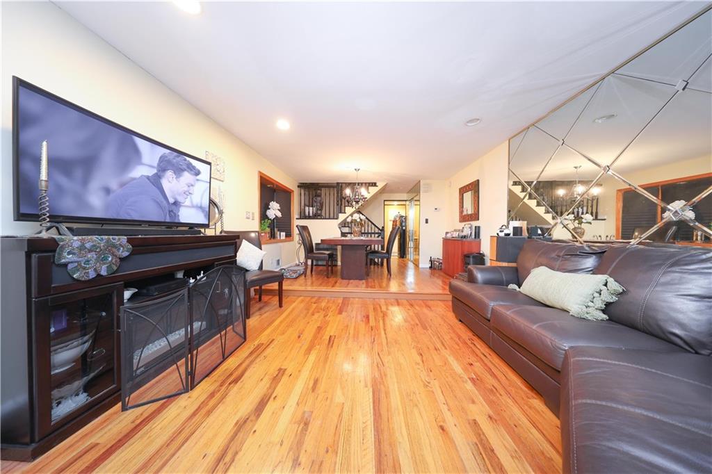 76 South Railroad Avenue Dongan Hills Staten Island NY 10305