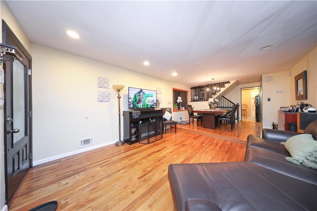 76 South Railroad Avenue Dongan Hills Staten Island NY 10305