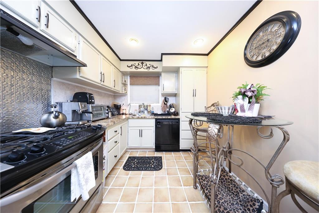 76 South Railroad Avenue Dongan Hills Staten Island NY 10305